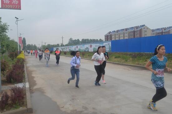 首屆“顯通杯”健康跑比賽成功舉辦
