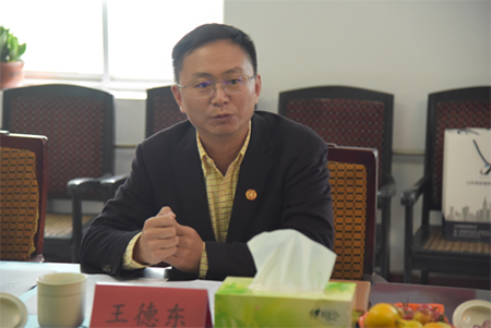 山東建筑大學(xué)管理工程學(xué)院領(lǐng)導(dǎo)  蒞臨公司交流指導(dǎo)工作