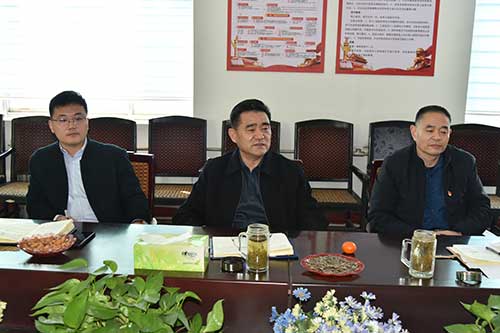 公司召開慶?！叭恕眹H婦女節(jié)座談 會